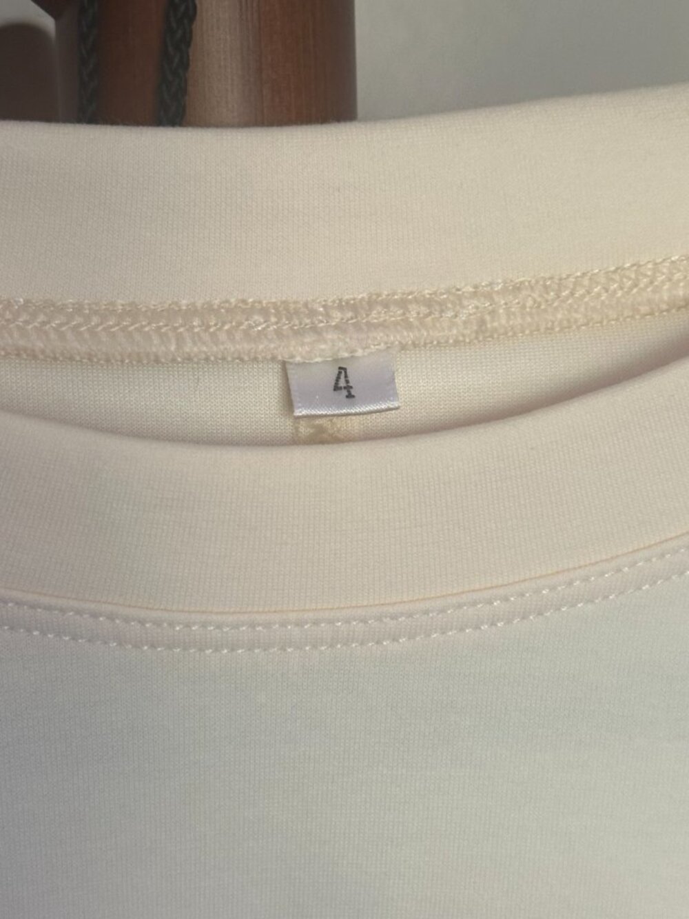 Club Pilates Cream Oversized Lightweight Sweatshirt NWOT Sz. 4 - Picture 5 of 6